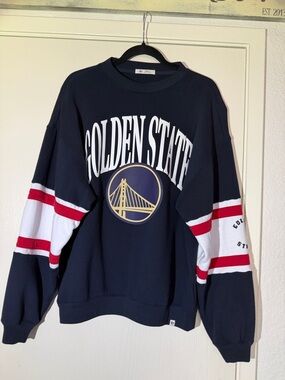 47 Brand Golden State Navy Crewneck with Red & White Sleeve Stripes men’s size S